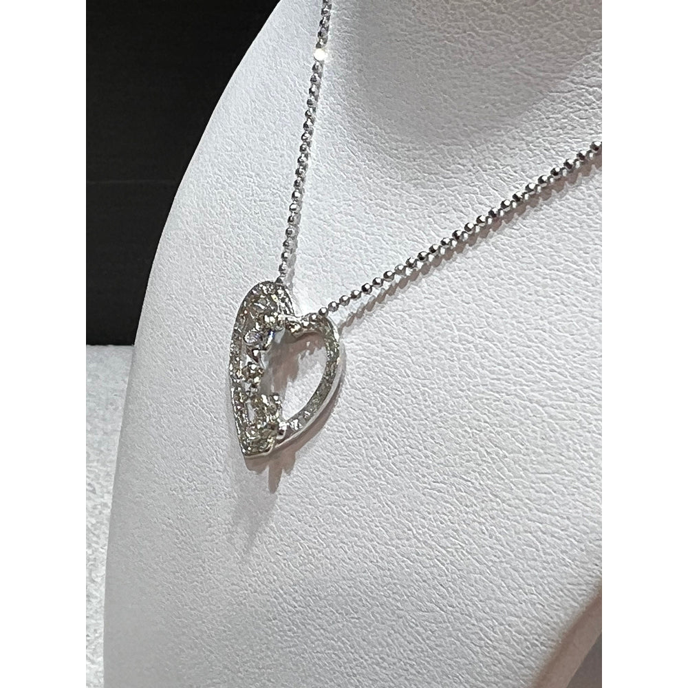 14K Diamond Flower Heart Necklace / Diamond Heart Necklace / 14K White Gold Diamond Heart Necklace / Heart Necklace