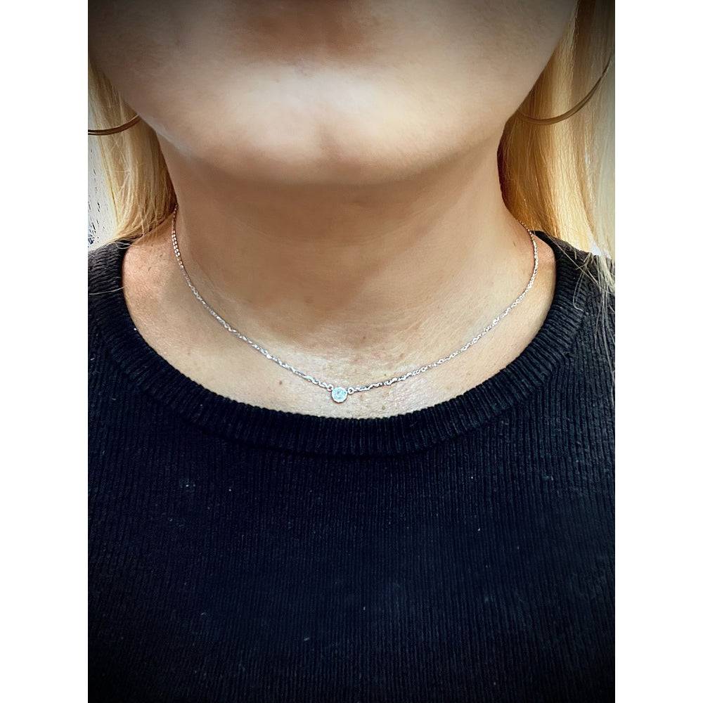 14K Round Diamond Cluster Necklace / Diamond Solitaire Necklace / 14k Gold Layered Diamond Necklace / Dainty Diamond Necklace