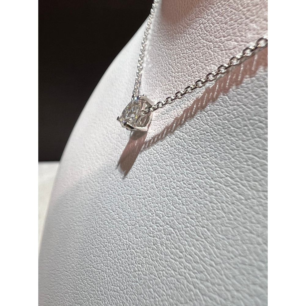 14K Pear Shape Diamond Necklace / Pear Diamond Prong Set Necklace / 14K Diamond Solitaire Necklace / Dainty Diamond Necklace