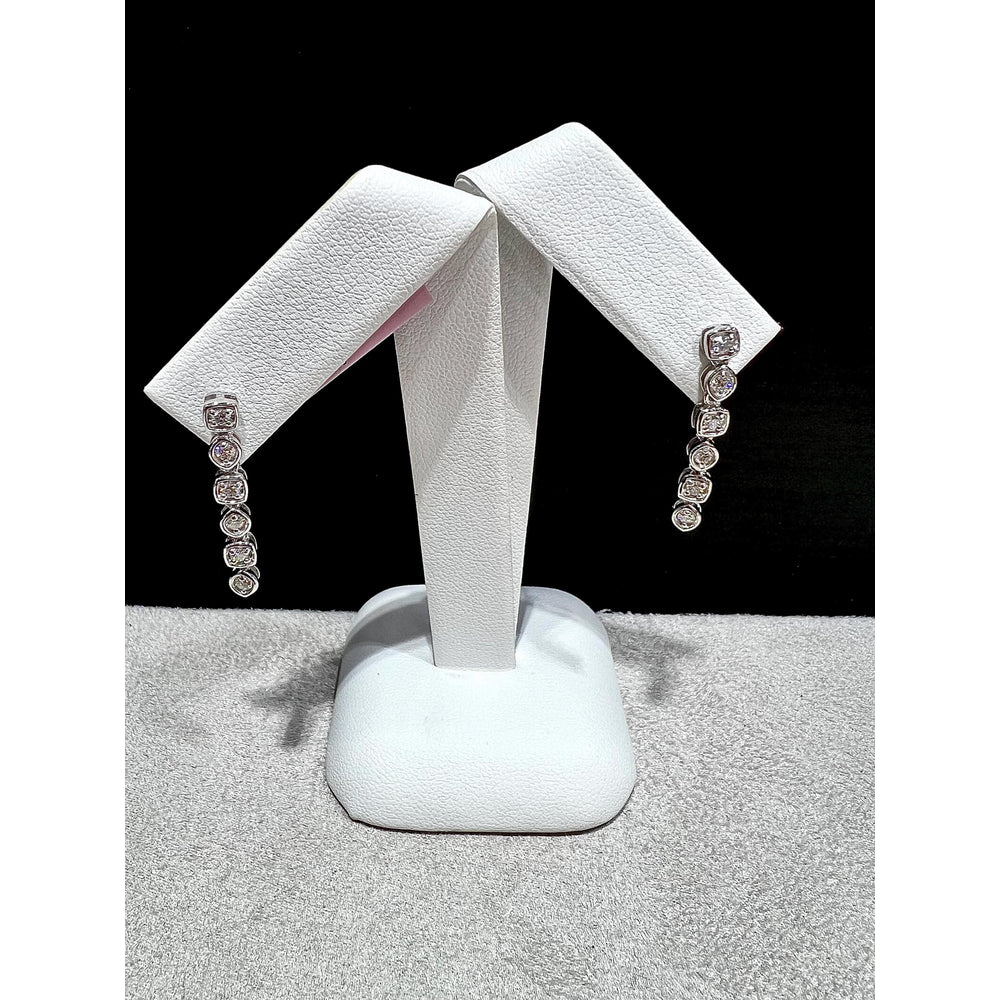 Diamond Dangle Earrings/ 1/2 Carat Diamond Earrings/ 1/2 Carat Diamond Dangle Earrings/ Diamond Earrings/ Dangle Earrings
