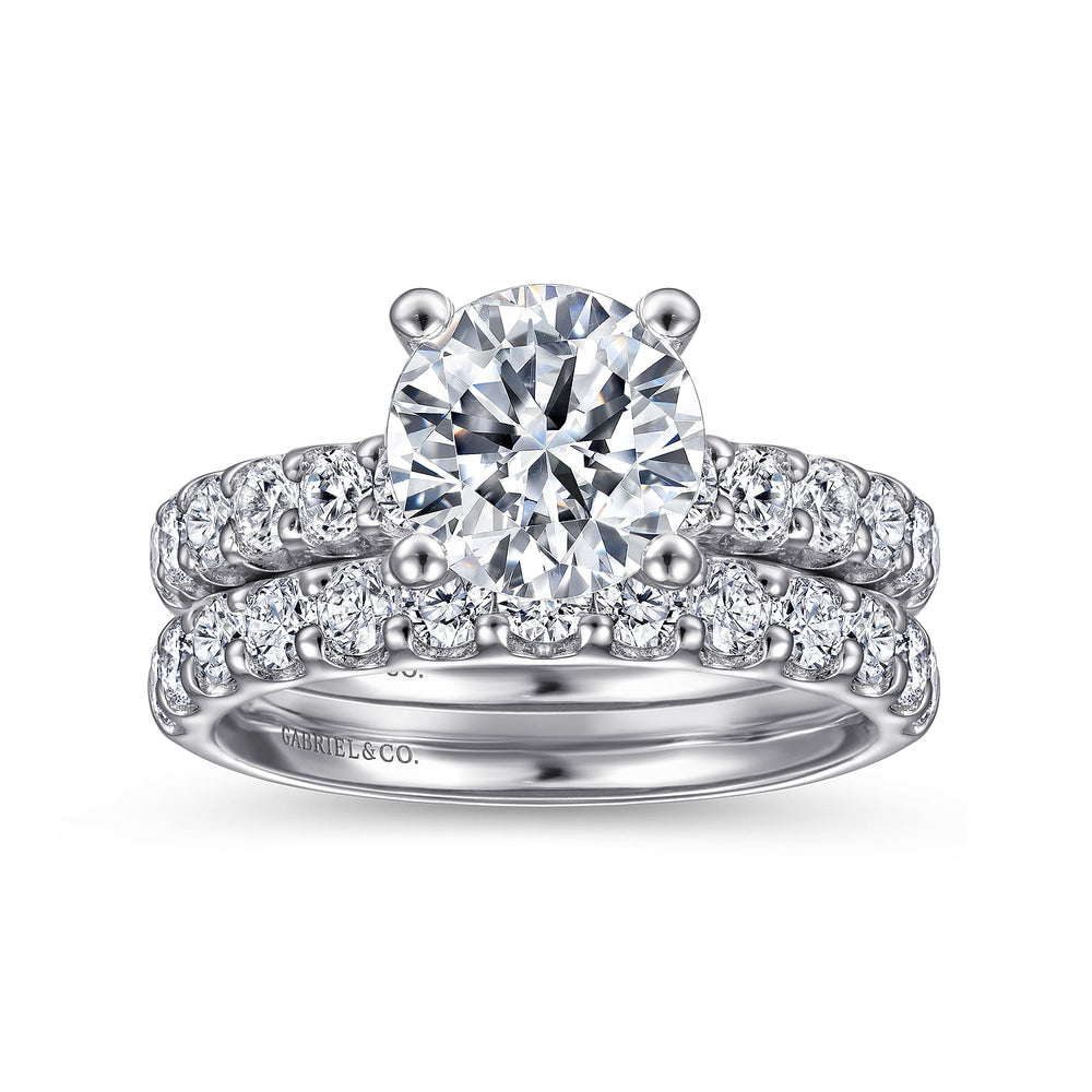 18K White Gold Round Diamond Engagement Ring