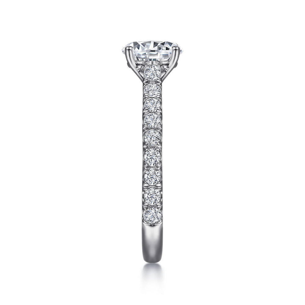 18K White Gold Round Diamond Engagement Ring