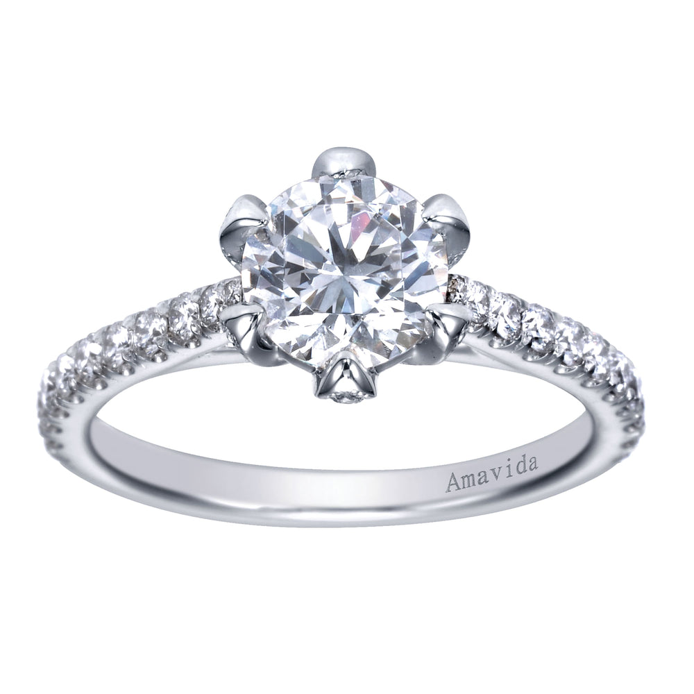 18K White Gold Round Diamond Engagement Ring