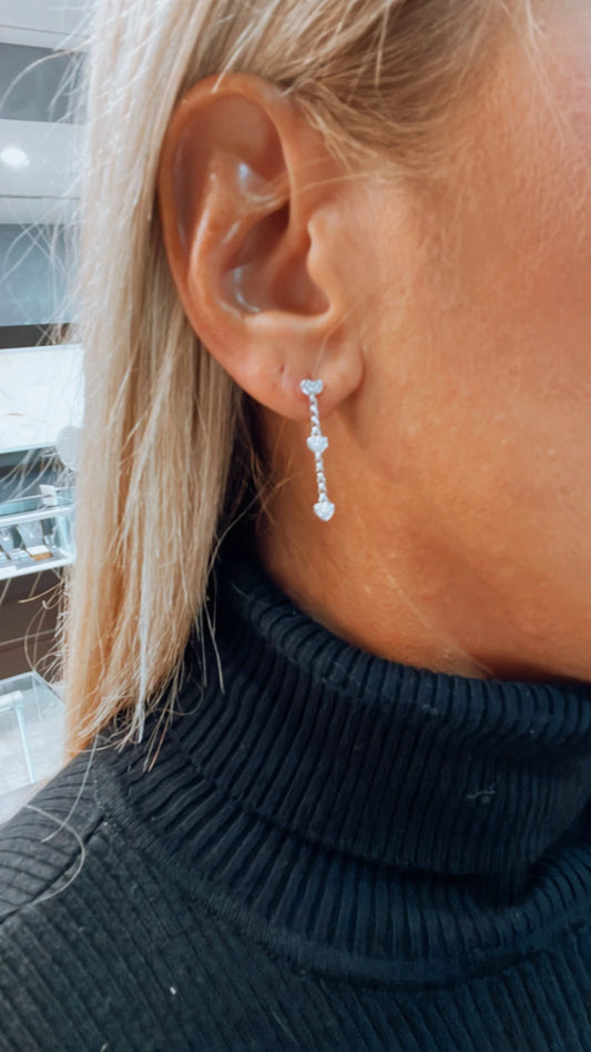 14k White Gold Diamond Heart Dangle Earrings