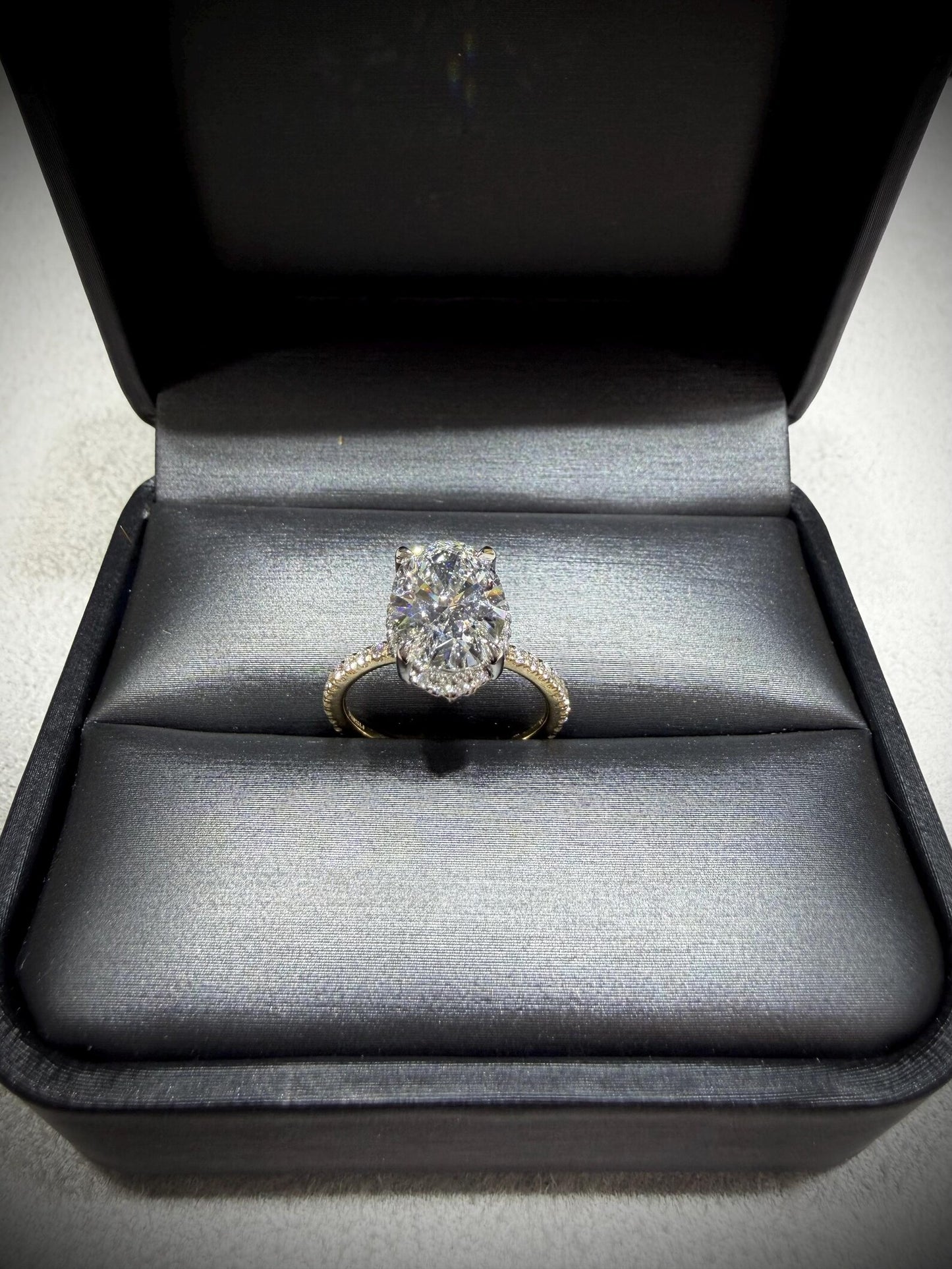 14K Yellow Gold Oval Diamond Engagement Ring, 3.04 Carat Lab Grown IGI Certified VS1/E