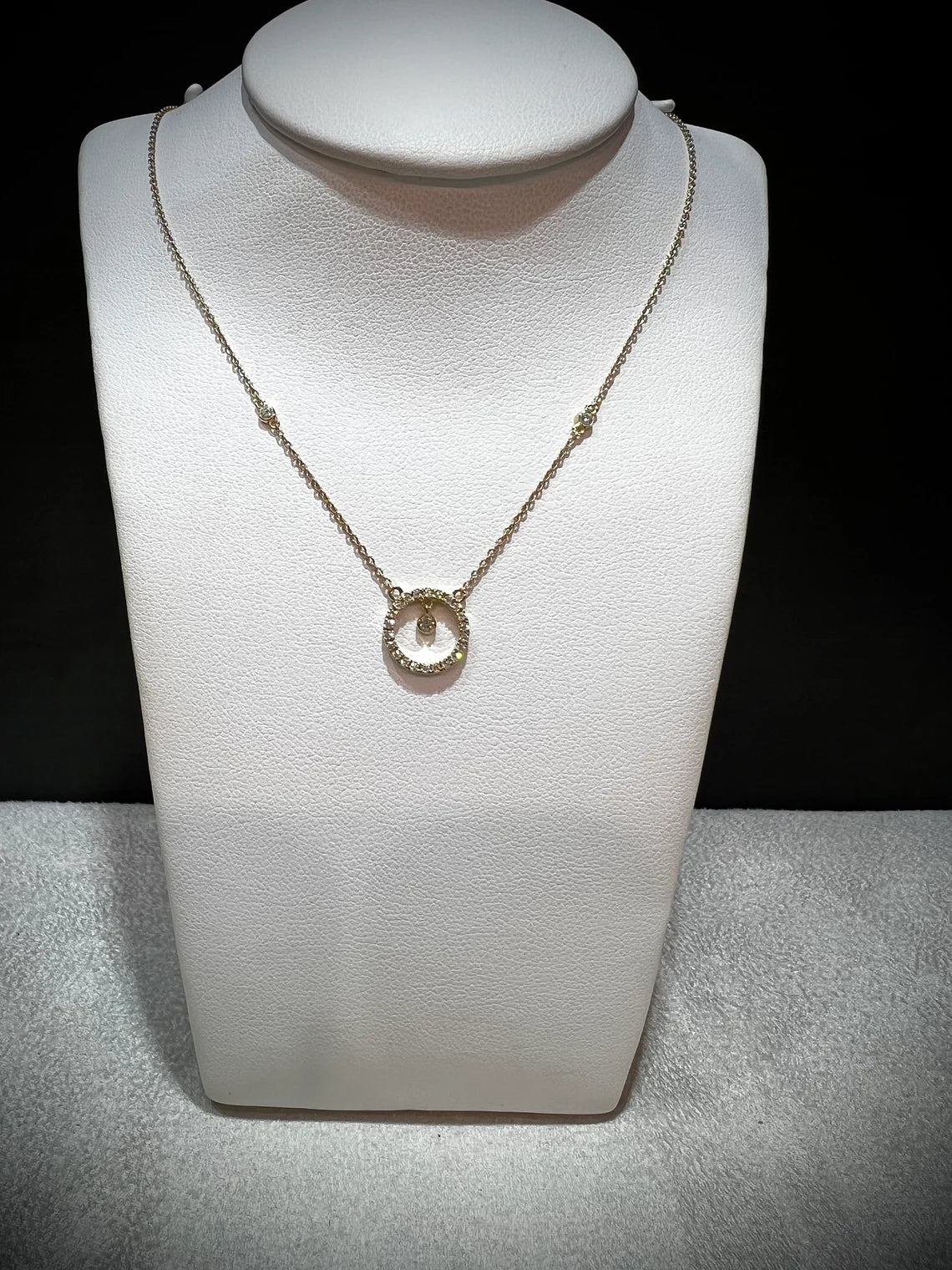 14K Natural Diamond Circle Pendant Necklace: Bezel Set Adjustable Cable Chain