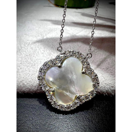 Diamond Mother of Pearl Clover Necklace / Diamond Clover Necklace / Clover Necklace / Mother of Pearl Necklace/ Diamond Flower Necklace
