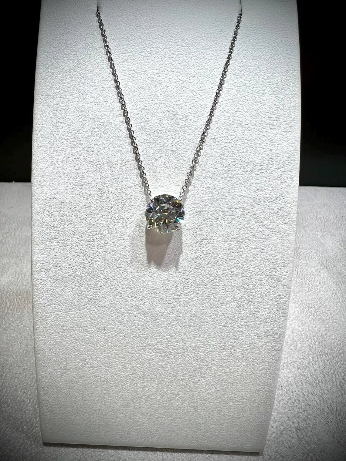 14K Round 3.02 Carat Lab Grown IGI Certified Diamond Solitaire Necklace: Adjustable