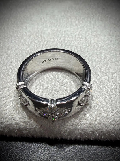 Diamond Flower Station Ring 0.80 Carats: Sterling Silver, Lab Grown Diamonds