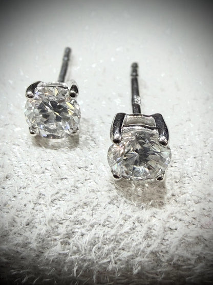 Sterling Silver Lab Grown Round Diamond Stud Earrings 0.50 ct tw.