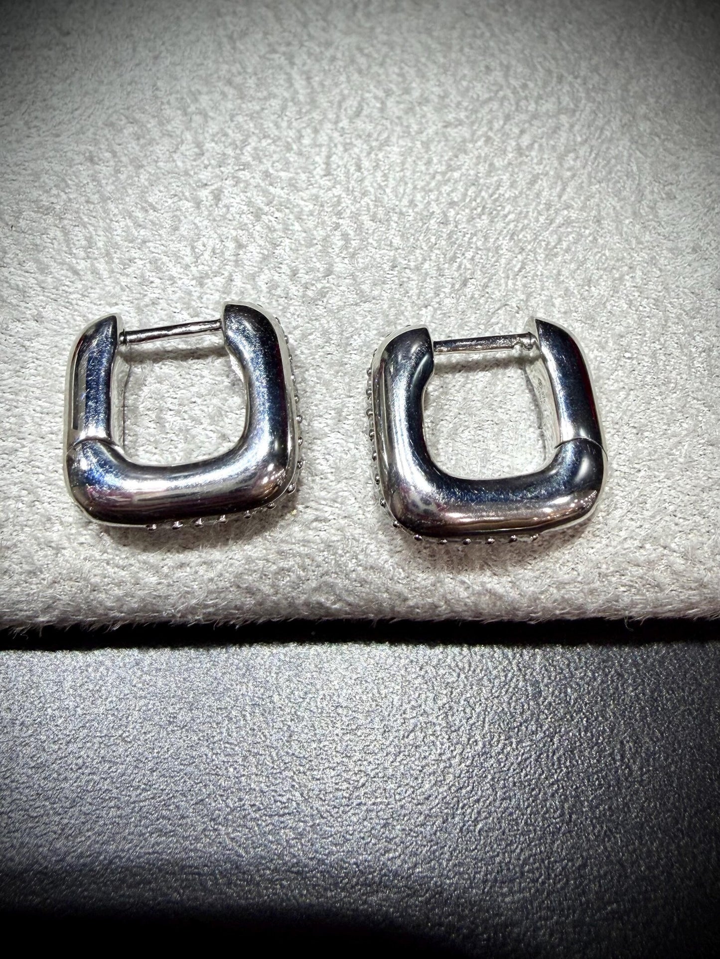 Sterling Silver Diamond 0.50ct Huggy Earrings: Natural Diamonds