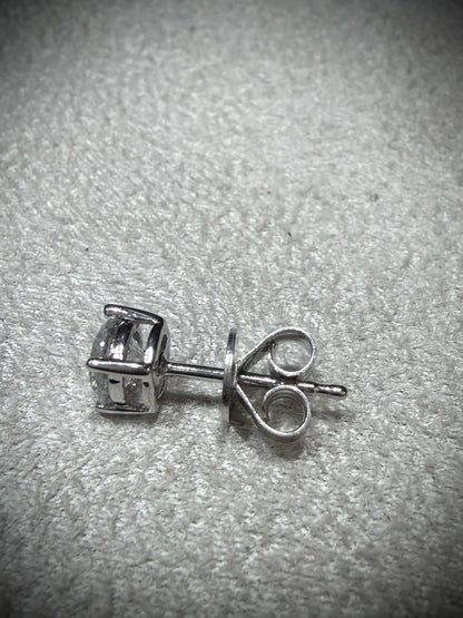 Sterling Silver Lab Grown Round Diamond Stud Earrings 1.00 ct tw.