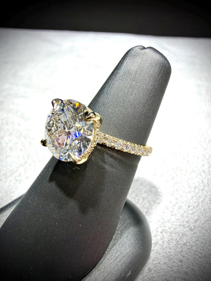14K Diamond Engagement Ring with 4.03 Carat Lab Grown GIA Certified Round Diamond VS1/E