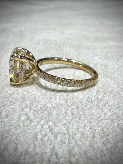 14K Diamond Engagement Ring with 4.03 Carat Lab Grown GIA Certified Round Diamond VS1/E