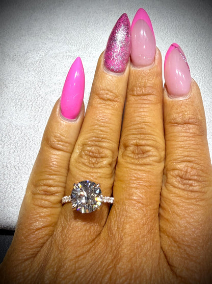 14K Diamond Engagement Ring with 4.03 Carat Lab Grown GIA Certified Round Diamond VS1/E