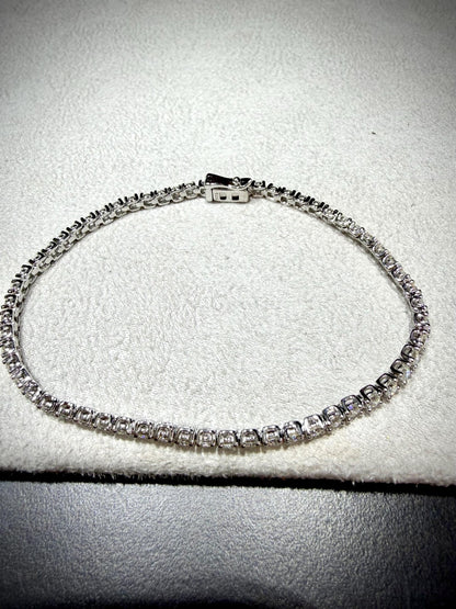 Sterling Silver Lab Grown Round 3.00 ct tw Diamond Tennis Bracelet: 7”