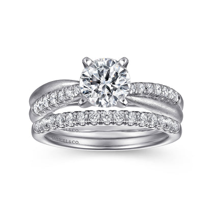 14K White Gold Round Twisted Diamond Engagement Ring