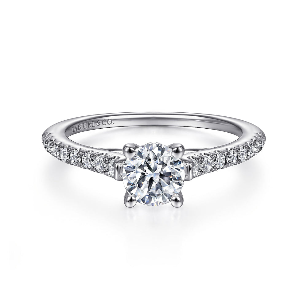 18K White Gold Round Diamond Engagement Ring