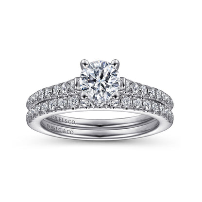 18K White Gold Round Diamond Engagement Ring