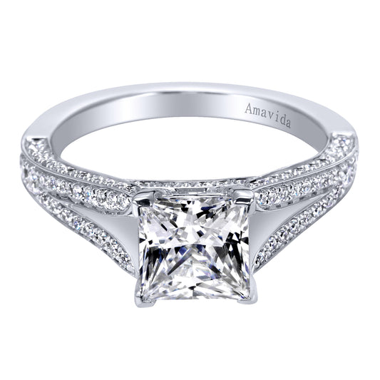 18K White Gold Princess Cut Split Shank Diamond Engagement Ring