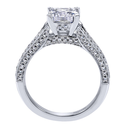 18K White Gold Princess Cut Split Shank Diamond Engagement Ring
