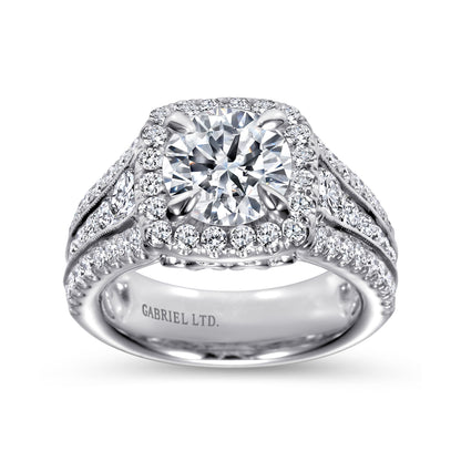 18K White Gold Round Halo Diamond Engagement Ring