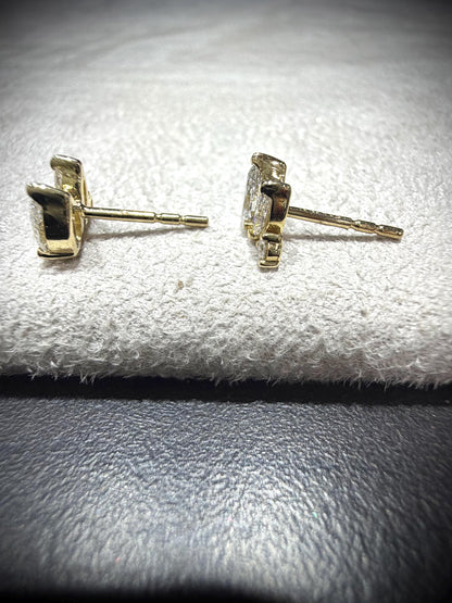 10K Lab Grown Diamond Cluster Earrings, 0.60 Carats tw.