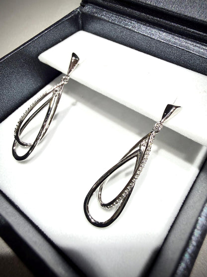 Diamond Dangle Earrings 0.10 ct tw. Sterling Silver