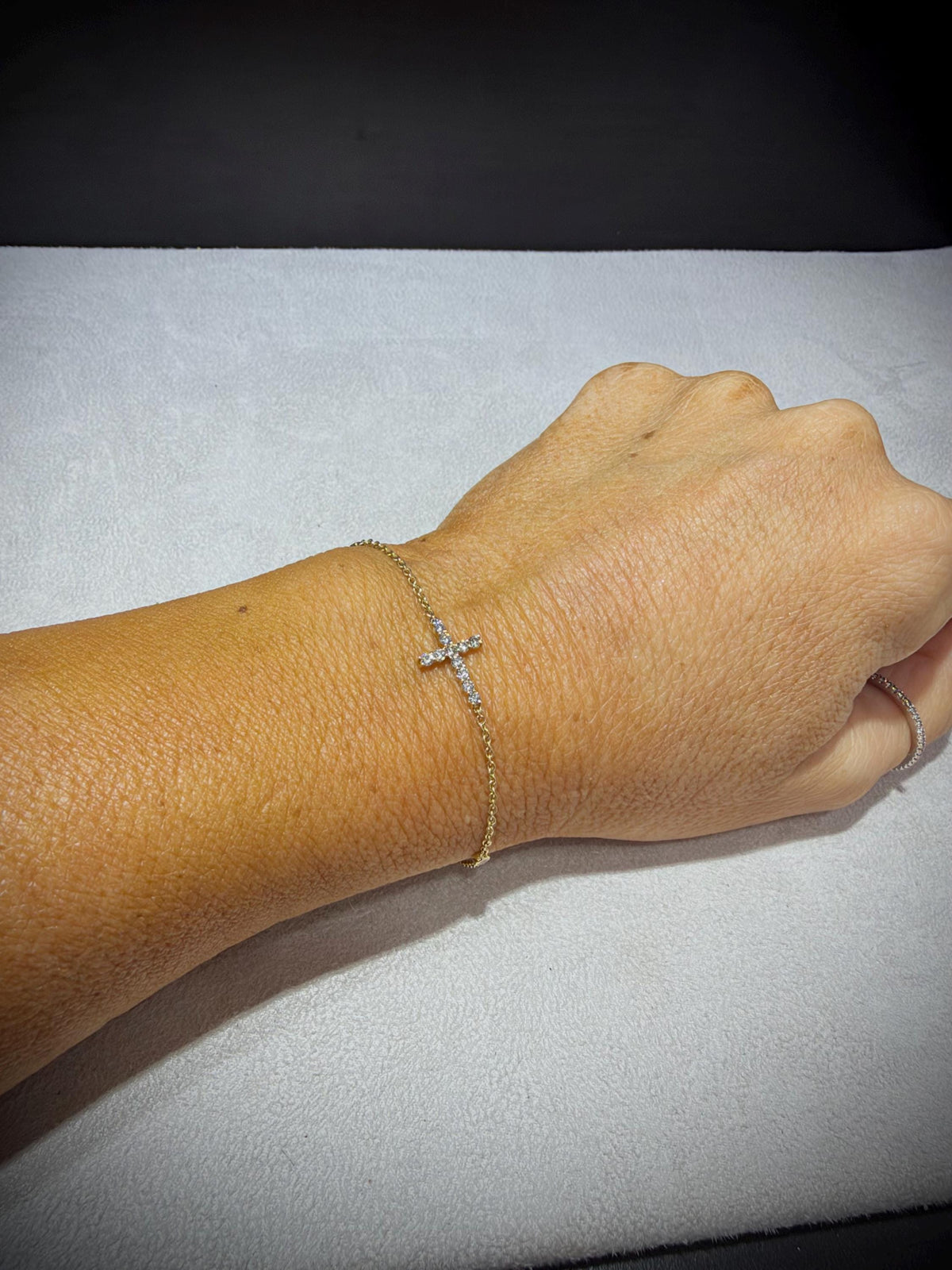 14K Natural Diamond Cross Bracelet 0.34 ct tw. 7” adjustable