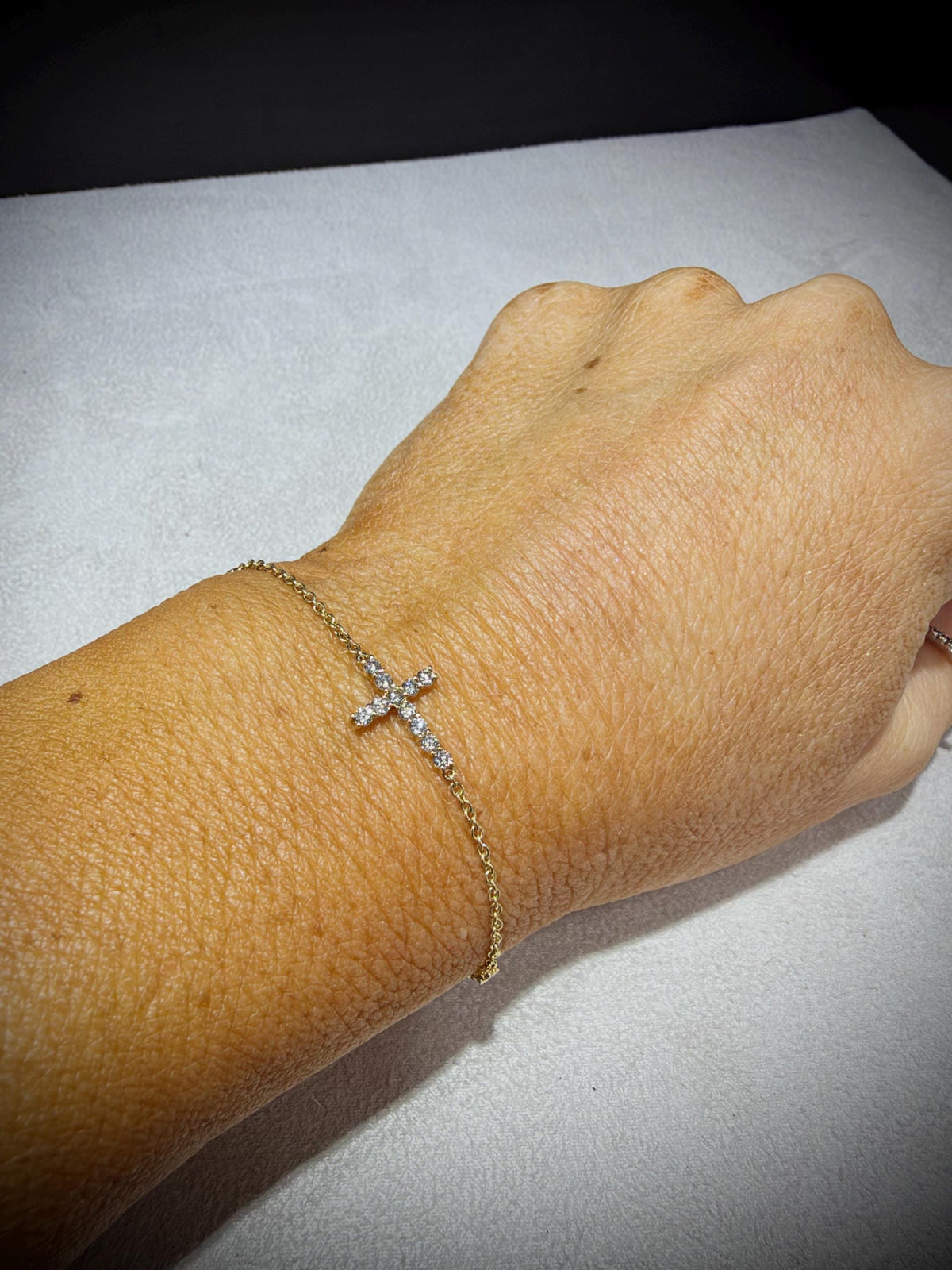 14K Natural Diamond Cross Bracelet 0.34 ct tw. 7” adjustable