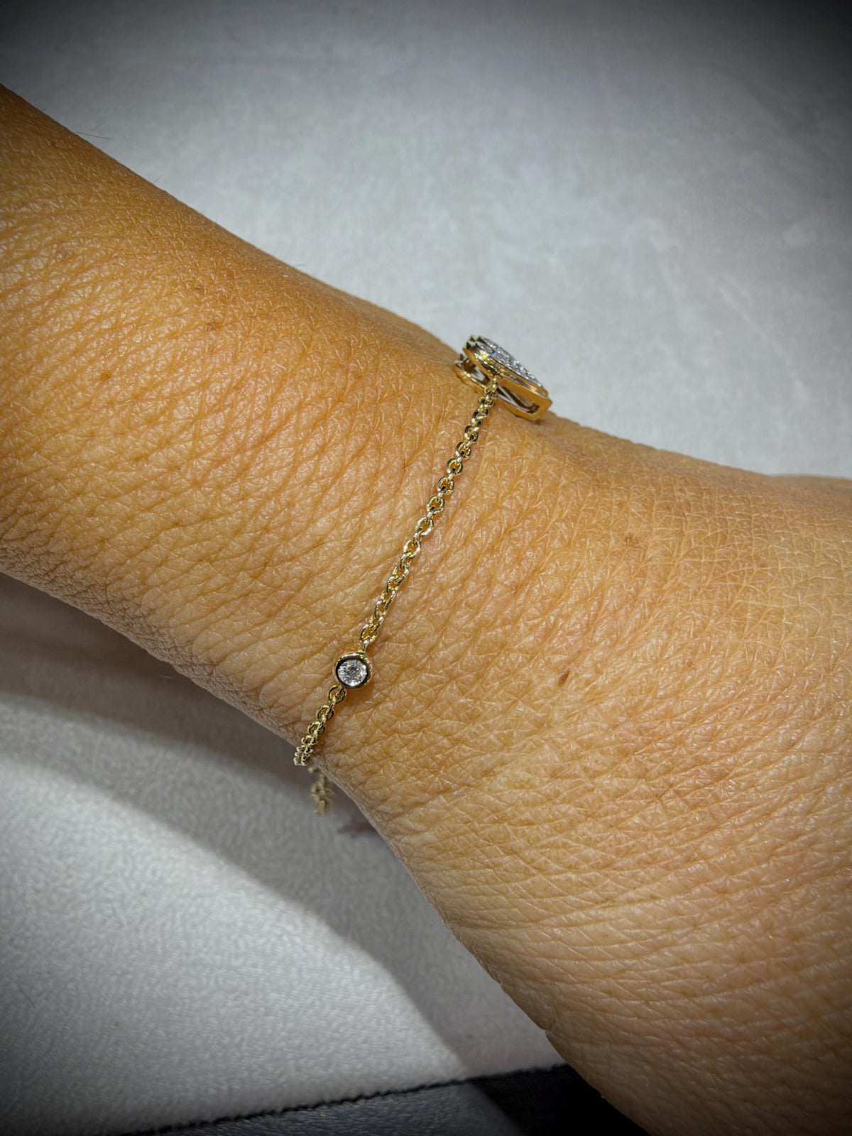 14K Natural Diamond Heart Bracelet 0.11 ct tw. adjustable 6”- 7”