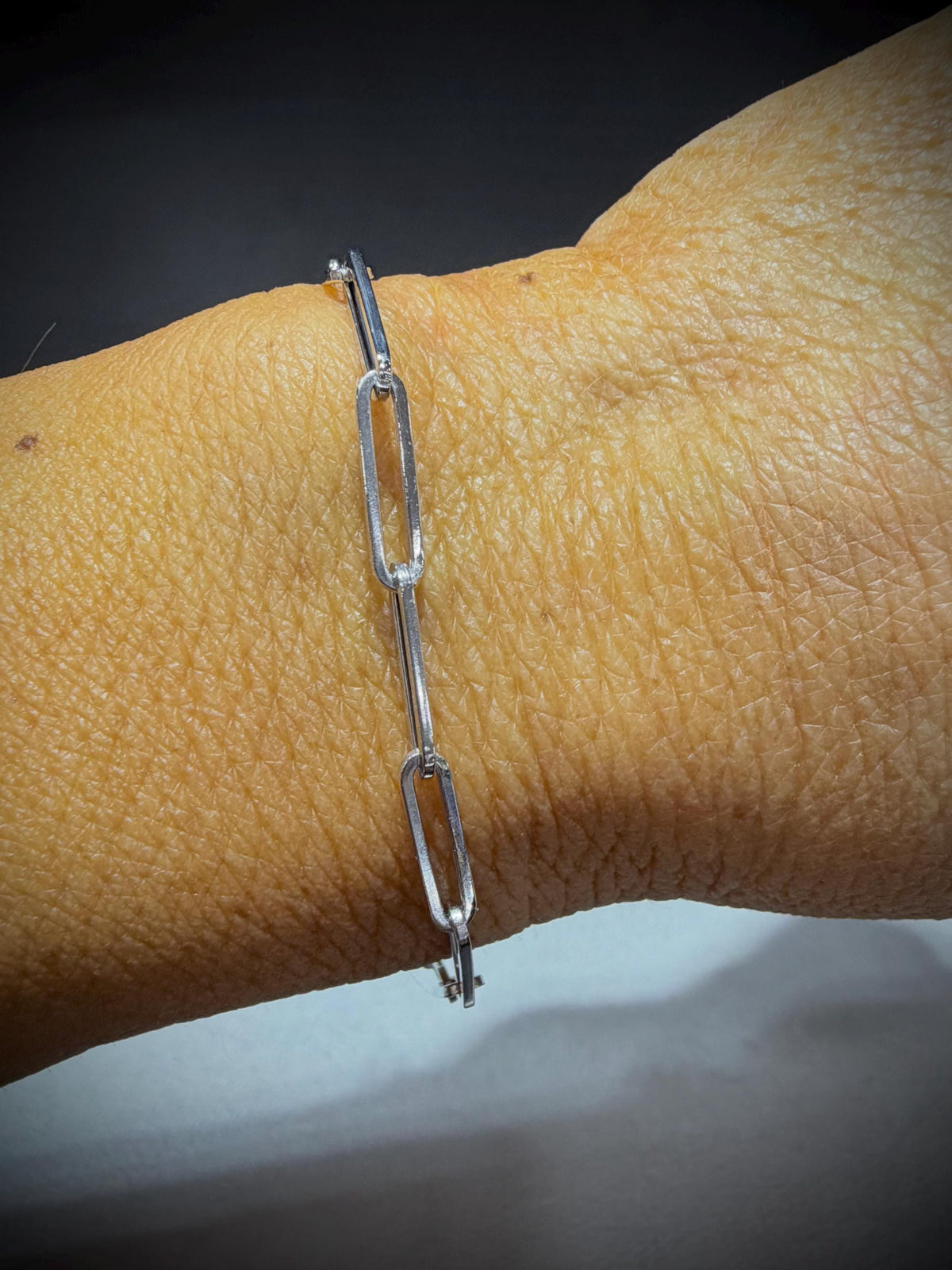 14K White Gold Paperclip Link Bracelet 7”