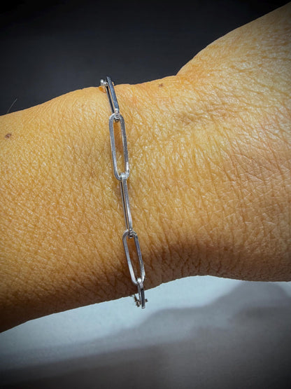 14K White Gold Paperclip Link Bracelet 7”
