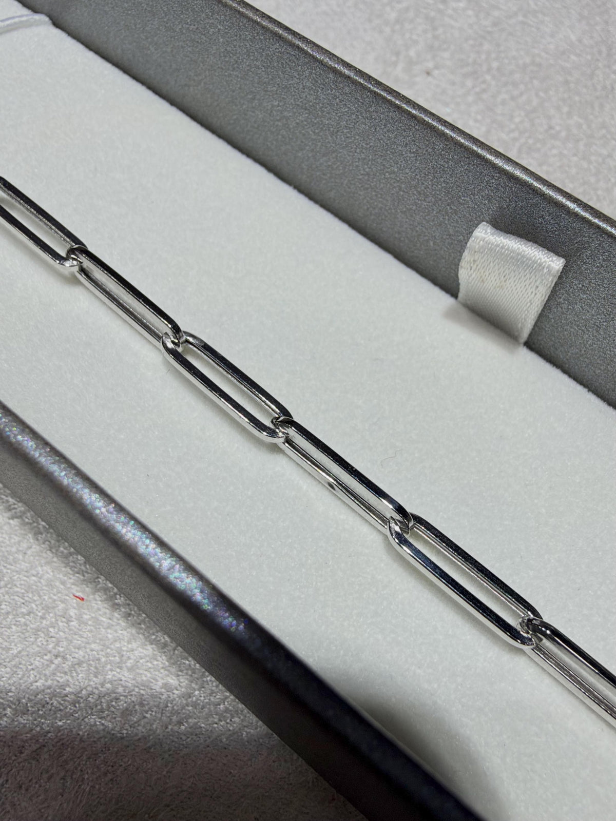 14K White Gold Paperclip Link Bracelet 7”