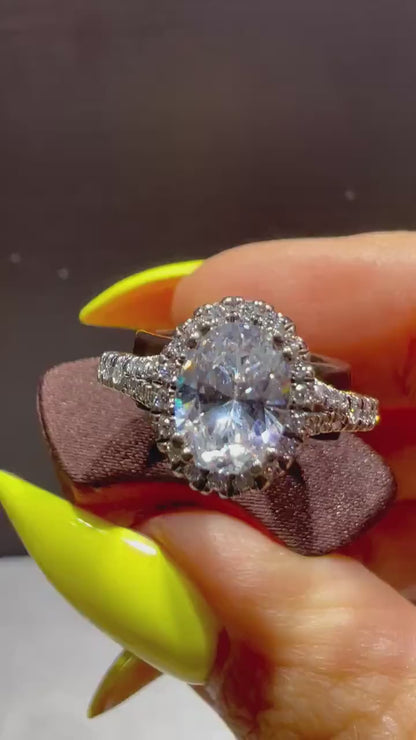 14K Verragio Oval Diamond Engagement Ring 1.00 Carat Center